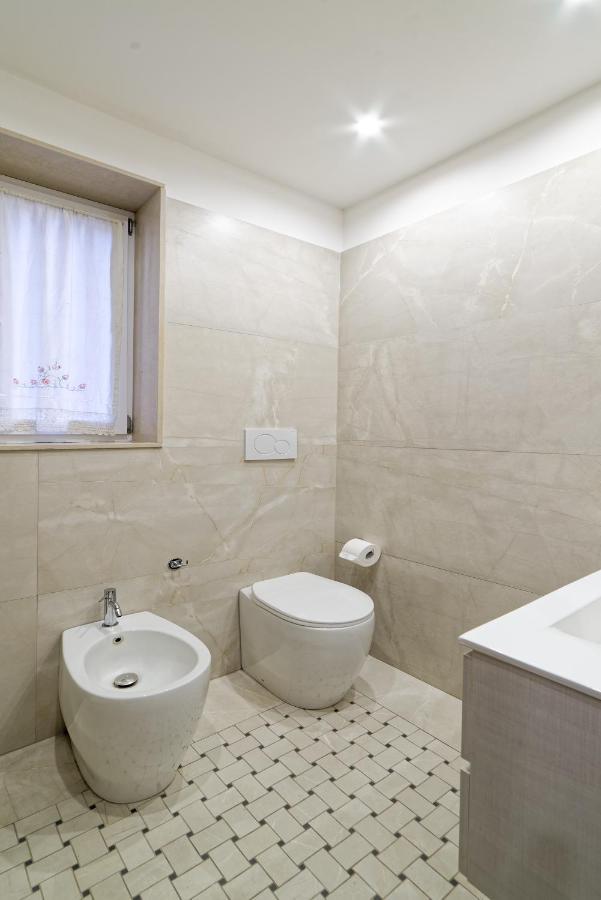 Appartement La Porta Di Mezzo à Catane Extérieur photo