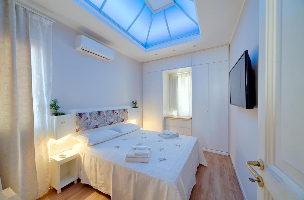 Appartement La Porta Di Mezzo à Catane Extérieur photo